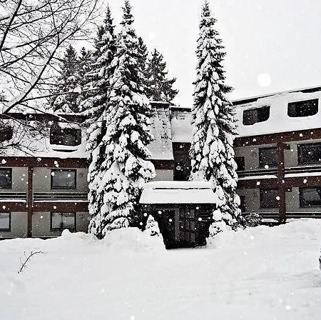 Welcome In - Golfhof Apartment